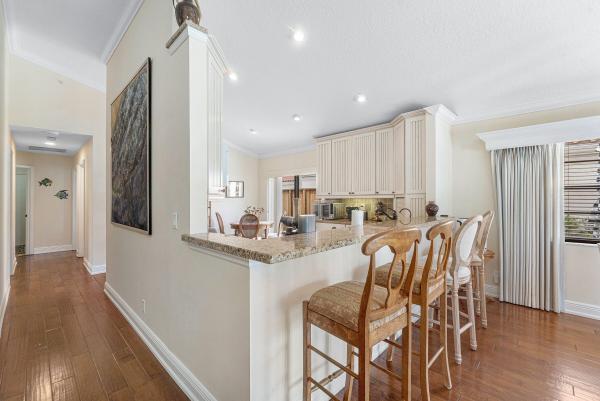 La Lique At Crystal Pointe, 2530 La Lique Cir, Palm Beach Gardens, Florida 33410, image 1