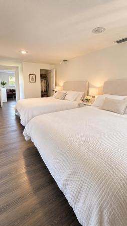 910 Cypress Grove Dr #V-69, Pompano Beach, Florida 33069, image 2