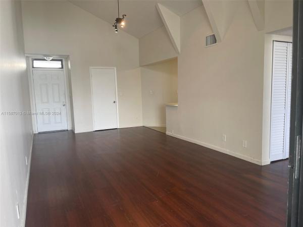 Lake Pointe, 212 Lake Pointe Dr #313, Oakland Park, Florida 33309, image 2