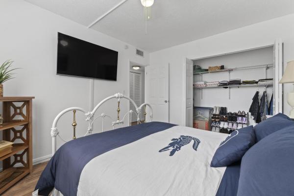 Lakeview South, 5275 NW 10th Ct #305, Plantation, Florida 33313, image 2