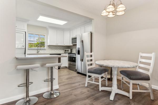 118 Amherst Ln, Lake Worth, Florida 33467, image 1