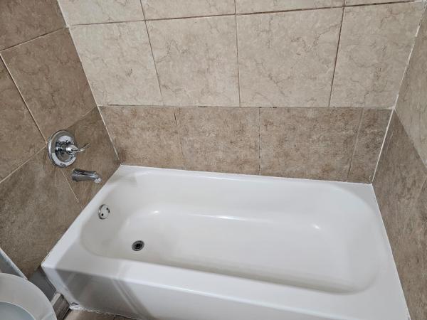 Kings Gardens, 4552 NW 185th St, Miami Gardens, Florida 33055, image 2