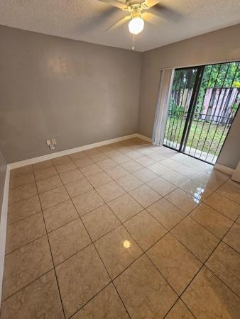 Kings Gardens, 4552 NW 185th St, Miami Gardens, Florida 33055, image 1