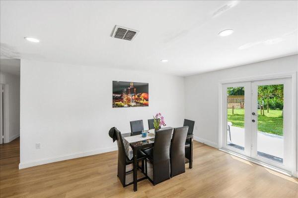 Swan Park, 300 SW Prima Vista Blvd, Port St. Lucie, Florida 34983, image 1
