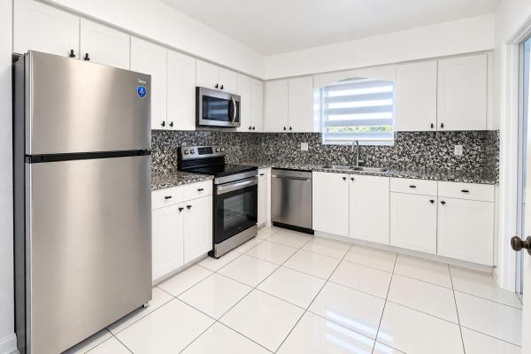 3615 Polk St, Hollywood, Florida 33021, image 2