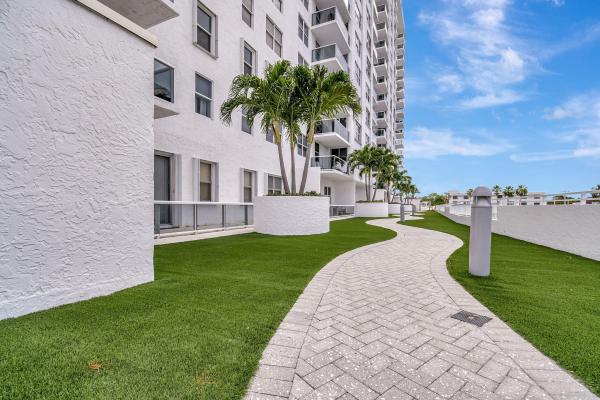 The Berkley South, 3015 N Ocean Blvd #17B, Fort Lauderdale, Florida 33308, image 3