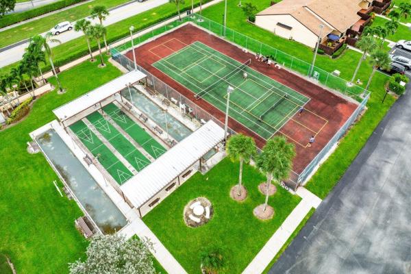 Pine Ridge North 4, 805 Sky Pine Way #F2, Greenacres, Florida 33415, image 3