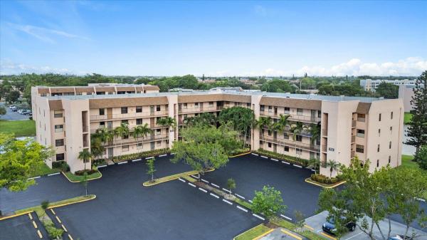Sunrise Lakes 4, 2764 NW 104th Ave #202, Sunrise, Florida 33322, image 1