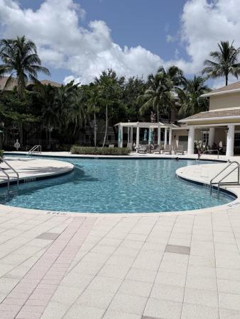 6426 Emerald Dunes Dr #205, West Palm Beach, Florida 33411, image 1