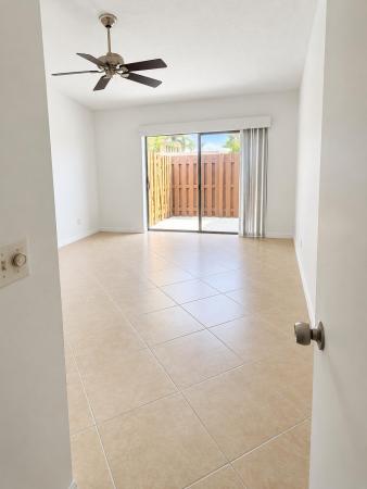 Springdale, 283 Springdale Cir #28C, Palm Springs, Florida 33461, image 1