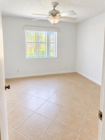 Springdale, 283 Springdale Cir #28C, Palm Springs, Florida 33461, image 2
