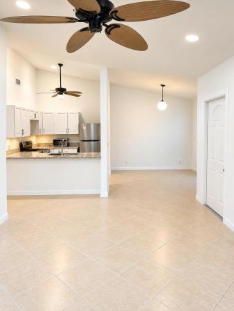 Springdale, 283 Springdale Cir #28C, Palm Springs, Florida 33461, image 3