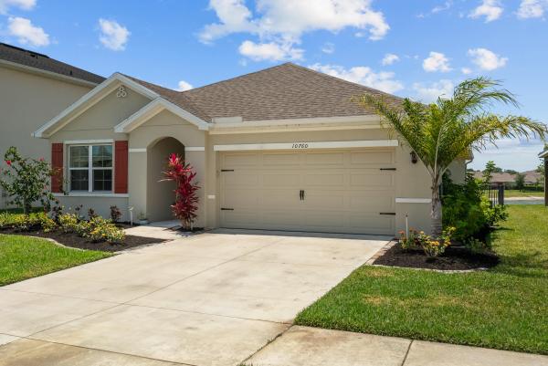 Crosstown Commons, 10760 SW Cremona Way, Port St. Lucie, Florida 34987, image 2