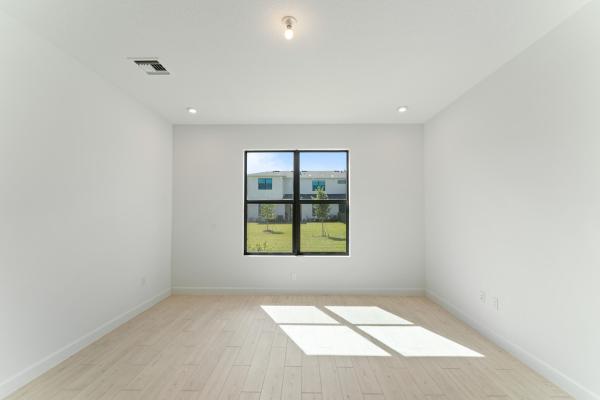 9886 SW Torquay Dr, Port St. Lucie, Florida 34987, image 3