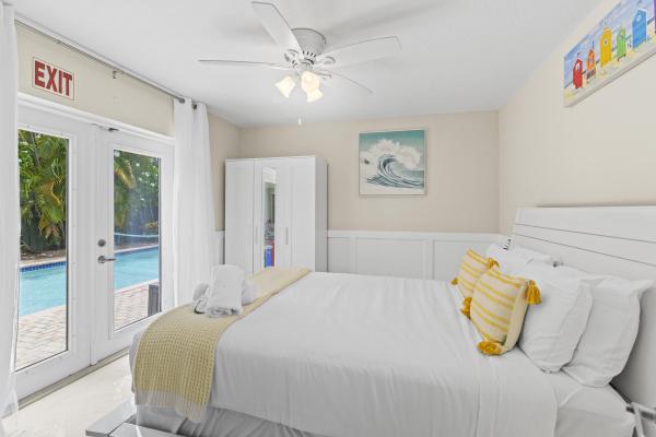 Hollywood Homesites High School, 1422 Coolidge St #NONE, Hollywood, Florida 33020, image 2