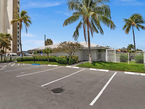 Coral Ridge Towers East, 3300 NE 36th St #912, Fort Lauderdale, Florida 33308, image 3