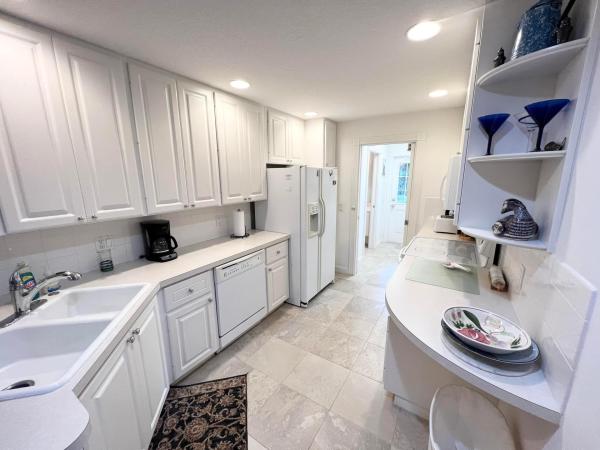 Martinique At Abacoa, 2913 E Community Dr, Jupiter, Florida 33458, image 2