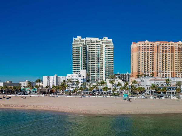 Las Olas Beach Club, 101 S Fort Lauderdale Beach Blvd #607, Fort Lauderdale, Florida 33316, image 1