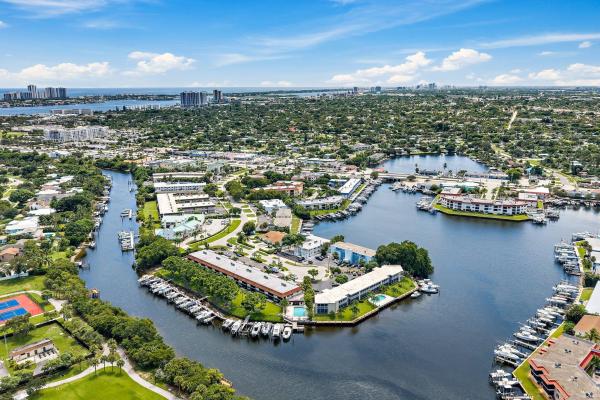624 Southwind Cir #3, North Palm Beach, Florida 33408, image 1