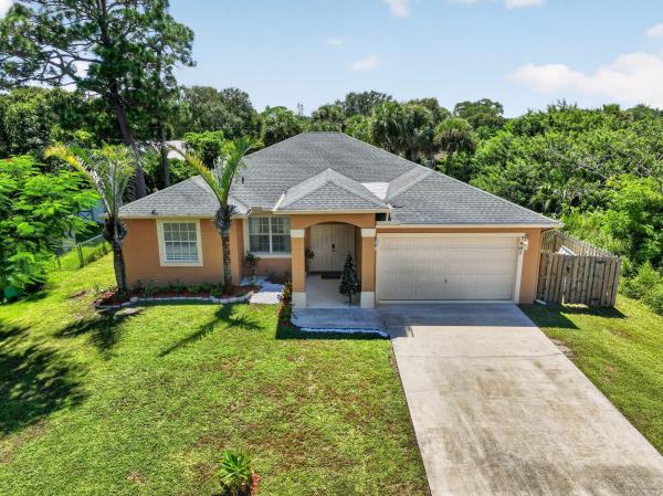 Lakewood Park, 7907 Winter Garden Pkwy, Fort Pierce, Florida 34951, image 2