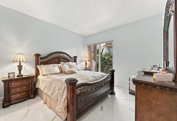 Wilton Station, 2601 NE 14th Ave #306, Wilton Manors, Florida 33334, image 3