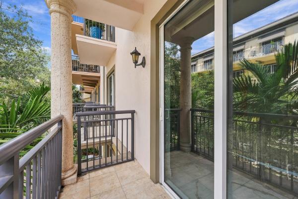 Wilton Station, 2601 NE 14th Ave #306, Wilton Manors, Florida 33334, image 2
