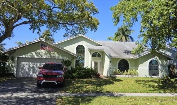 Boulevard Woods East, 7375 NW 52nd Ct, Lauderhill, Florida 33319, image 2