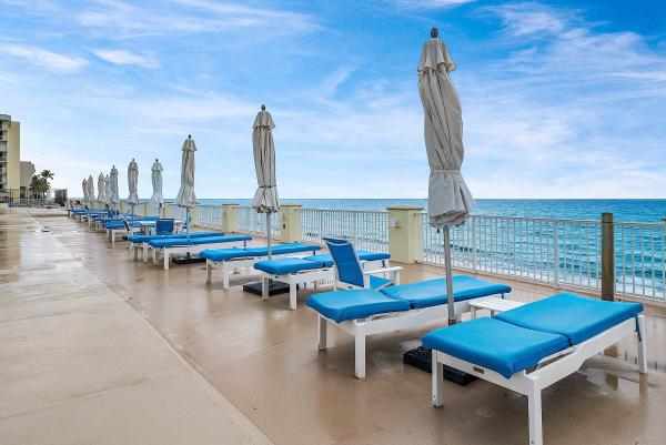 The Barclay, 3546 S Ocean Blvd #815, South Palm Beach, Florida 33480, image 1