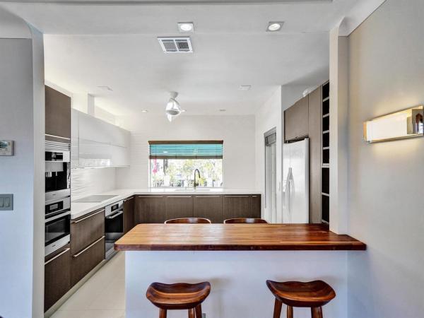 Venetian Isles, 3811 NE 26th Ave, Lighthouse Point, Florida 33064, image 1