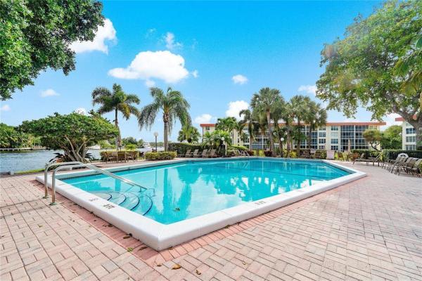 3150 NE 48th Ct #410, Hillsboro Beach, Florida 33064, image 3