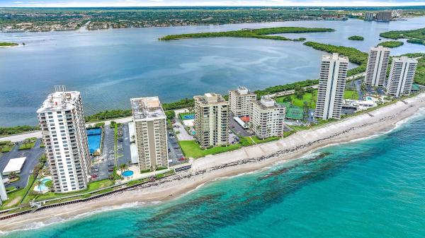 The Seagrape, 5460 N Ocean Dr #3B, Riviera Beach, Florida 33404, image 1