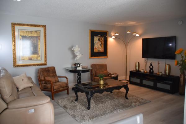 460 Durham P, Deerfield Beach, Florida 33442, image 3