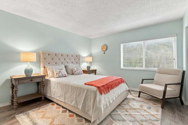 308 Knotty Pine Cir #D-1, Greenacres, Florida 33463, image 1