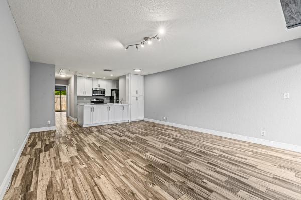 Del Rio Village Townhomes, 7739 Balboa St, Sunrise, Florida 33351, image 3