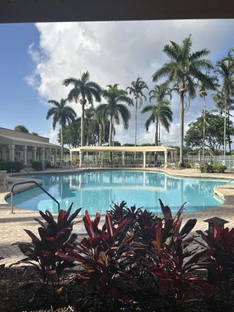 5914 Regal Glen Dr #204, Boynton Beach, Florida 33437, image 2