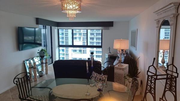 The Barclay Beach Club, 2800 N Highway A1a #806, Fort Pierce, Florida 34949, image 2