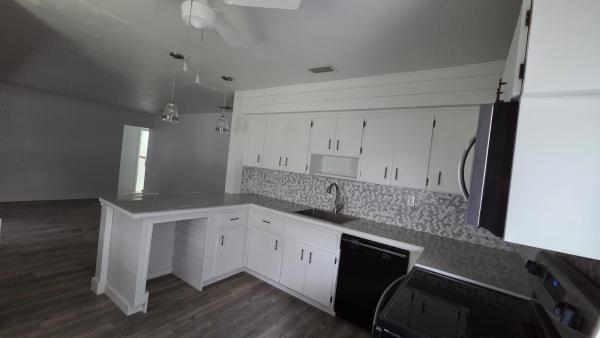 Hollywood Park, 2539 Cleveland St, Hollywood, Florida 33020, image 2