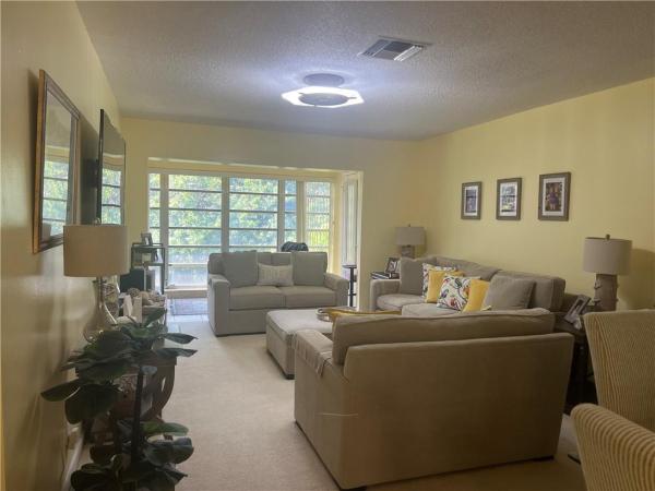 Palm Greens At Villa Del Ray, 13696 Via Flora, Delray Beach, Florida 33484, image 2