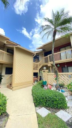 Sheffield Woods At Wellington, 13135 Chadwick Ct #8, Wellington, Florida 33414, image 2