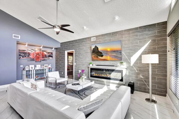 Frenchmen's Landing, 12870 La Rochelle Cir, Palm Beach Gardens, Florida 33410, image 2