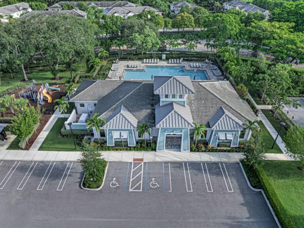 Sherwood Forest, 165 Sherwood Forest Dr, Delray Beach, Florida 33445, image 2