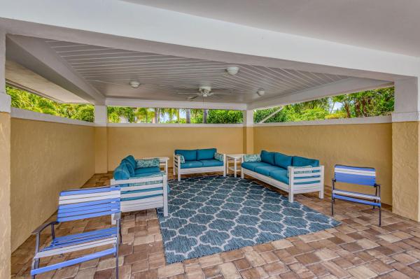 7 SE Turtle Creek Dr #F, Tequesta, Florida 33469, image 2