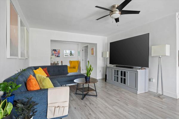 Sunrise Golf Village, 8980 NW 25th St, Sunrise, Florida 33322, image 3