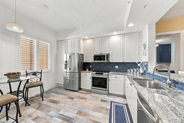 Harbour Isle West, 34 Harbour Isle Dr #204, Fort Pierce, Florida 34949, image 3