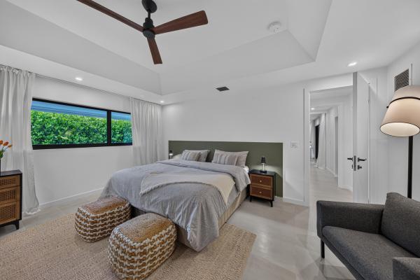 Edgewater Estates, 2118 NE 15th Ter, Wilton Manors, Florida 33305, image 1