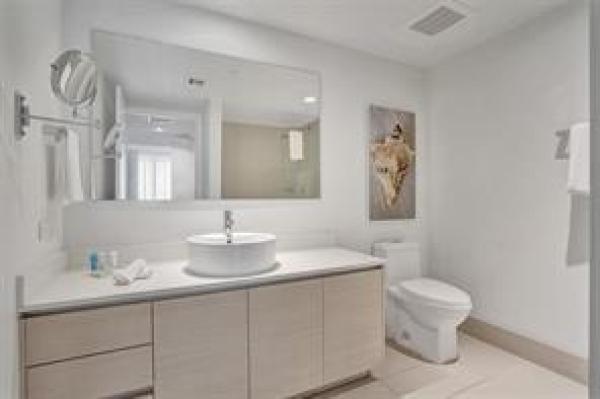Beachwalk Elite Hotel & Resort, 2602 E Hallandale Beach Blvd #R907, Hallandale Beach, Florida 33009, image 1