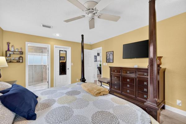 Shelter Islands, 943 Nautilus Isle, Dania Beach, Florida 33004, image 2