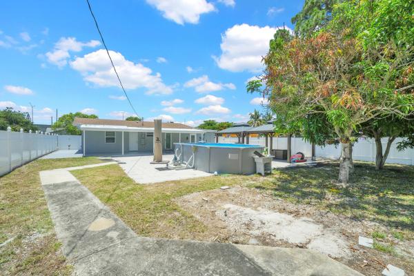 Lake Osborne Park, 1134 S Ridge St, Lake Worth Beach, Florida 33460, image 3