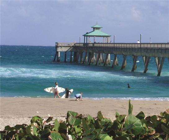 244 Richmond F, Deerfield Beach, Florida 33442, image 1