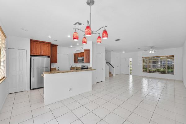 Captiva, 11031 Periwinkle Ln, Tamarac, Florida 33321, image 2